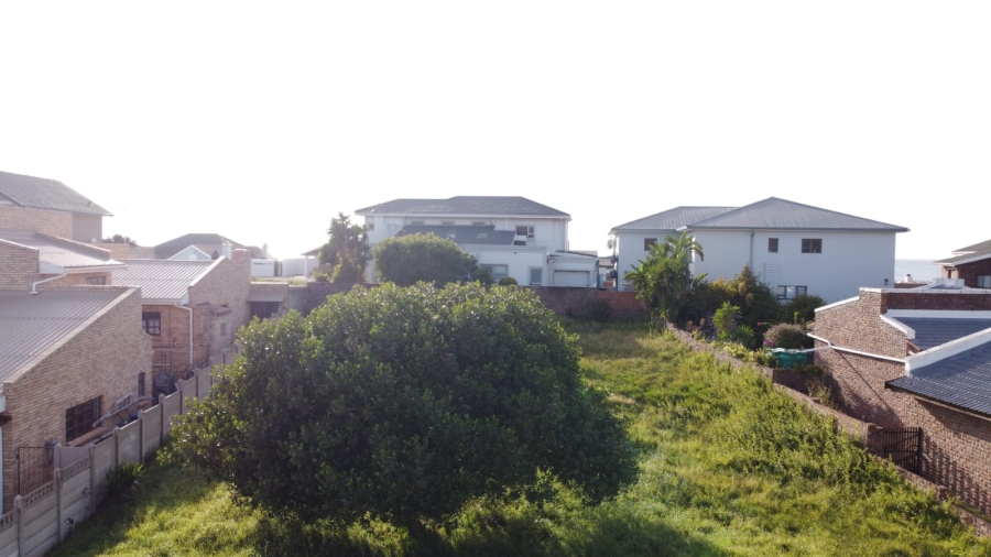 0 Bedroom Property for Sale in Wavecrest Eastern Cape